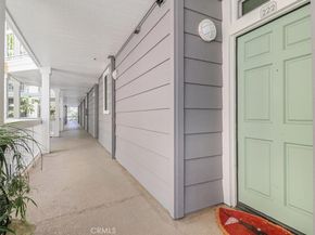 20331 Bluffside Circle A222, Huntington Beach CA 92646
