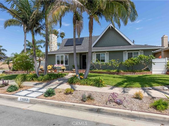 21682 Impala Lane, Huntington Beach CA 92646