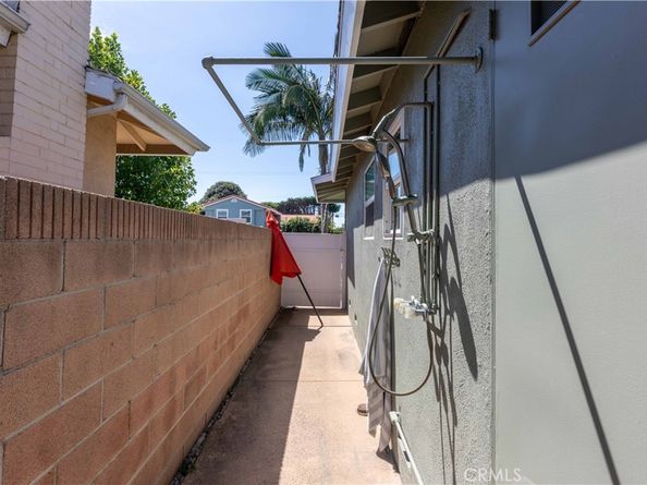 21682 Impala Lane, Huntington Beach CA 92646