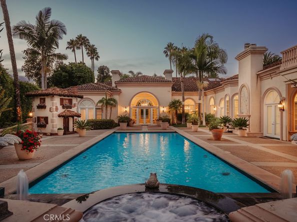 16727 Camino Sierra del Sur Drive, Rancho Santa Fe CA 92625