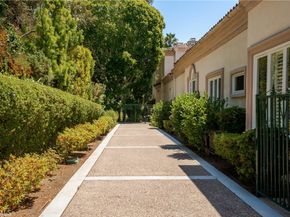 16727 Camino Sierra del Sur Drive, Rancho Santa Fe CA 92625