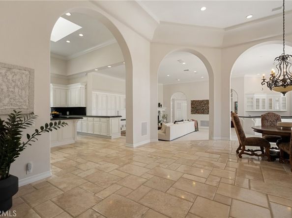 16727 Camino Sierra del Sur Drive, Rancho Santa Fe CA 92625