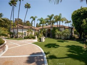 16727 Camino Sierra del Sur Drive, Rancho Santa Fe CA 92625