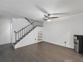 8121 Canby Avenue 4, Reseda CA 91335