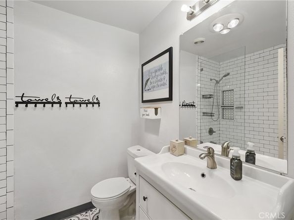 8121 Canby Avenue 4, Reseda CA 91335