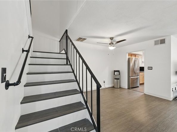8121 Canby Avenue 4, Reseda CA 91335