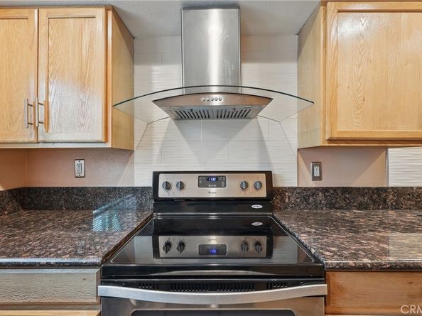 8121 Canby Avenue 4, Reseda CA 91335