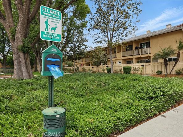 8121 Canby Avenue 4, Reseda CA 91335
