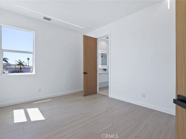 309 8th Street, Huntington Beach CA 92648