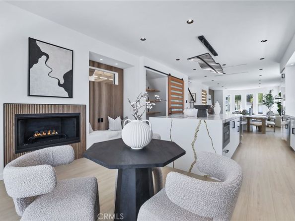 309 8th Street, Huntington Beach CA 92648