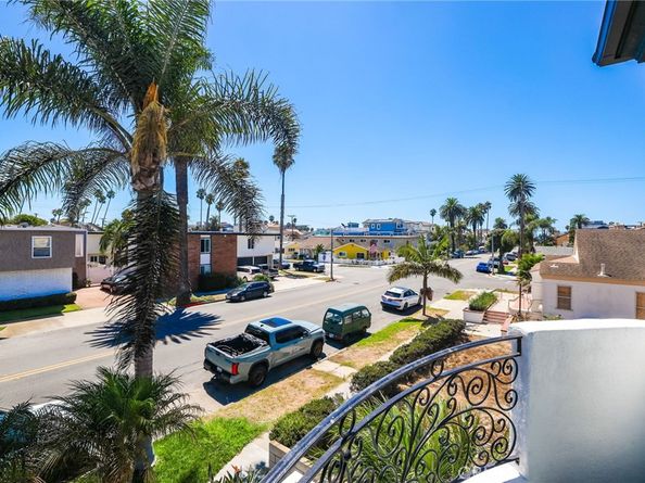 309 8th Street, Huntington Beach CA 92648