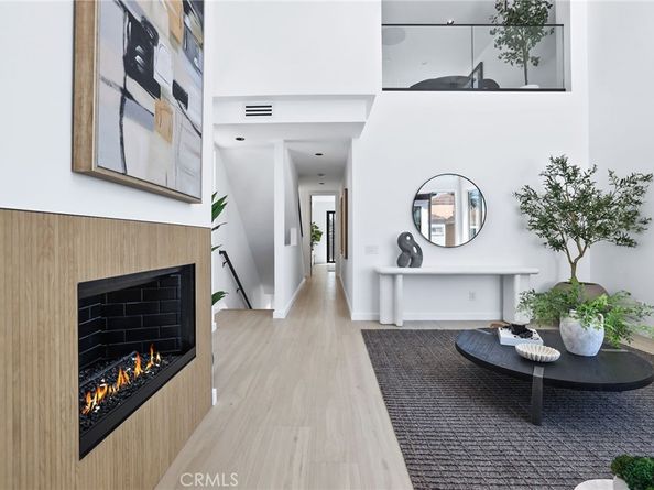309 8th Street, Huntington Beach CA 92648
