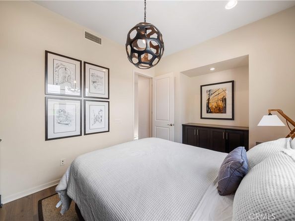 105 newall, Irvine CA 92618