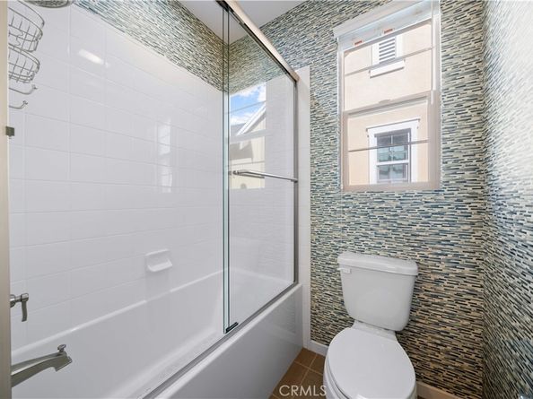 105 newall, Irvine CA 92618