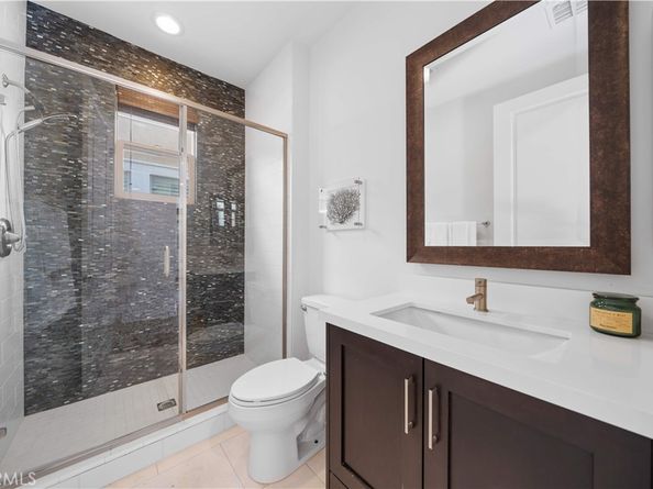 105 newall, Irvine CA 92618