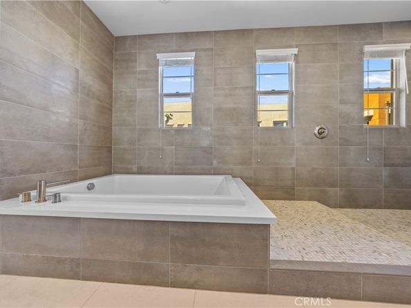 105 newall, Irvine CA 92618