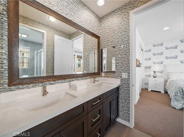 105 newall, Irvine CA 92618