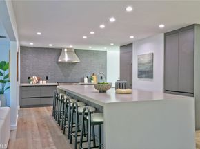 418 E Bay Street, Costa Mesa CA 92627