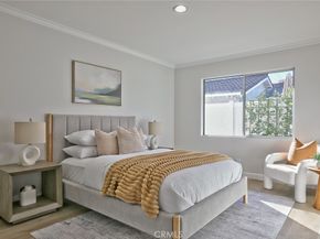 418 E Bay Street, Costa Mesa CA 92627