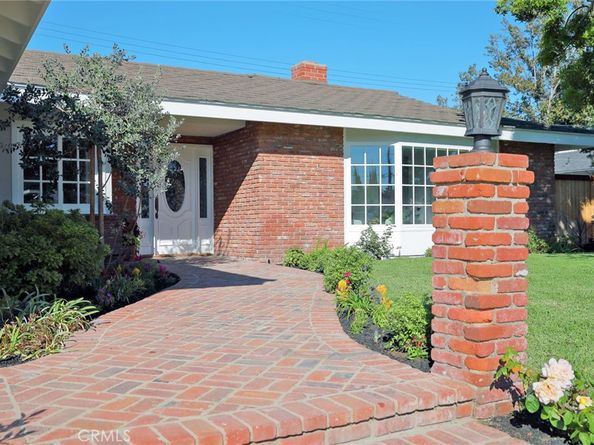 418 E Bay Street, Costa Mesa CA 92627