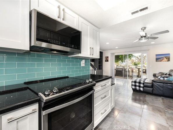 23391 La Crescenta 270C, Mission Viejo CA 92691