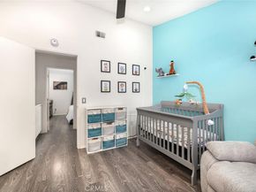 23391 La Crescenta 270C, Mission Viejo CA 92691