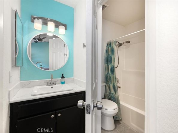 23391 La Crescenta 270C, Mission Viejo CA 92691