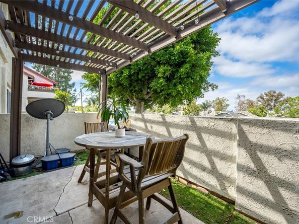 23391 La Crescenta 270C, Mission Viejo CA 92691