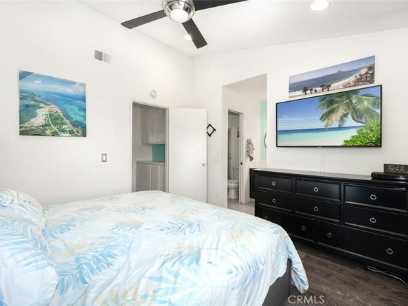 23391 La Crescenta 270C, Mission Viejo CA 92691