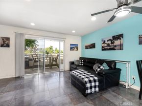 23391 La Crescenta 270C, Mission Viejo CA 92691