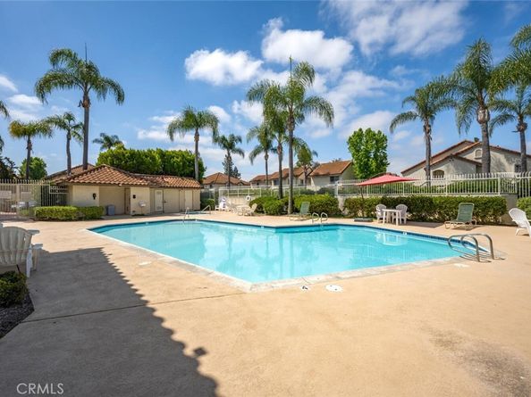 23391 La Crescenta 270C, Mission Viejo CA 92691