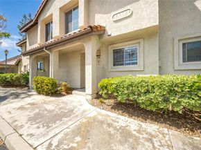 23391 La Crescenta 270C, Mission Viejo CA 92691