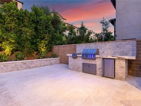 12 Lontano, Lake Forest CA 92630