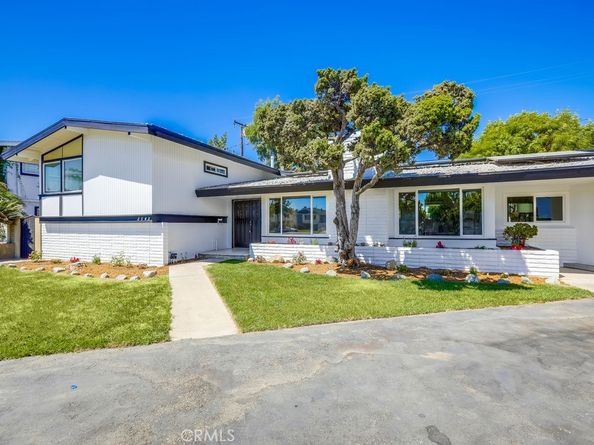 2543 E Ames Avenue, Anaheim CA 92806