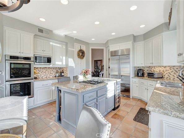 6392 Doral Drive, Huntington Beach CA 92648