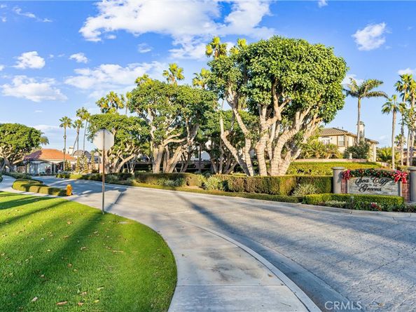19398 Peachtree Lane, Huntington Beach CA 92648