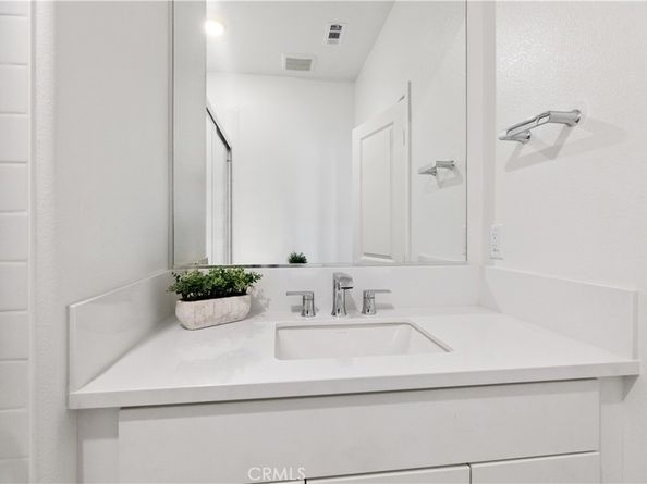 501 Embrook, West Covina CA 91791