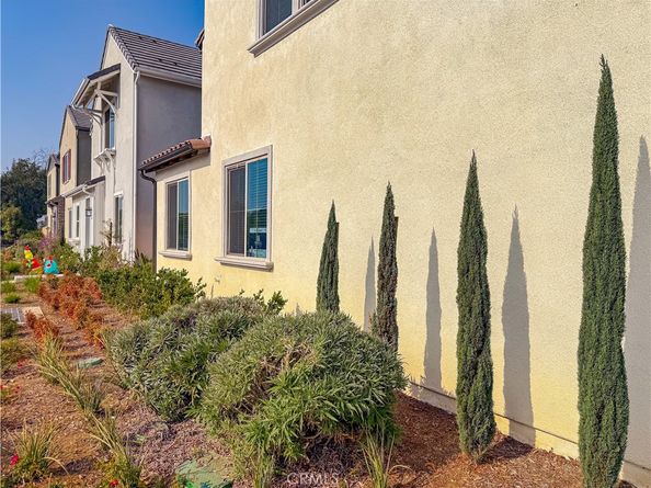 501 Embrook, West Covina CA 91791