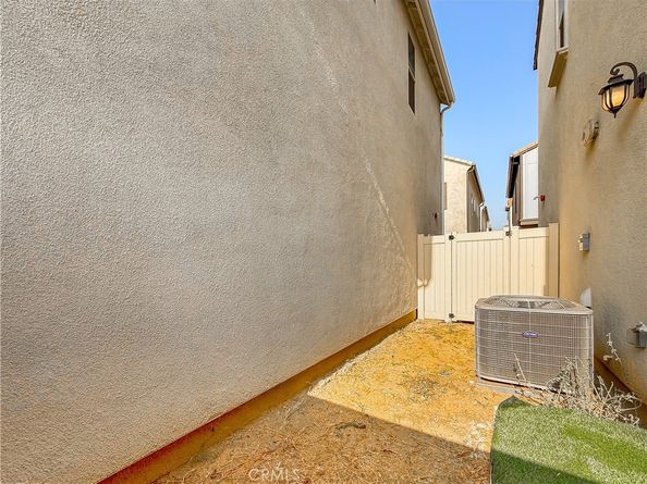 501 Embrook, West Covina CA 91791