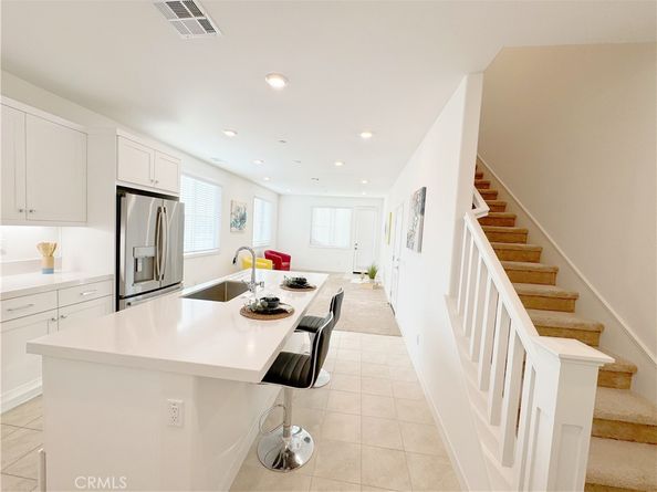501 Embrook, West Covina CA 91791