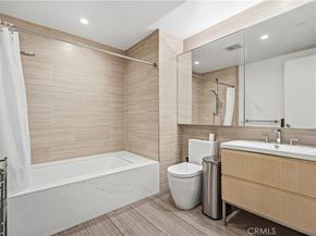 877 S Francisco 2503, Los Angeles CA 90017