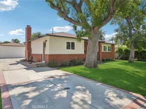 7020 Encino Avenue, Van Nuys CA 91406