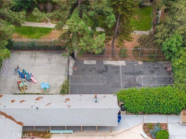 644 E Lee Place, Azusa CA 91702