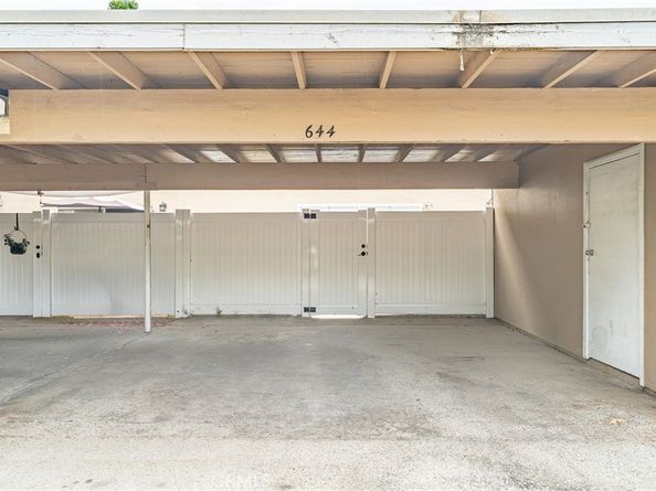 644 E Lee Place, Azusa CA 91702