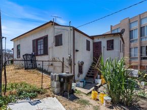 811 N Bunker Hill Avenue, Los Angeles CA 90012