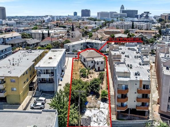 811 N Bunker Hill Avenue, Los Angeles CA 90012