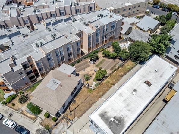 811 N Bunker Hill Avenue, Los Angeles CA 90012