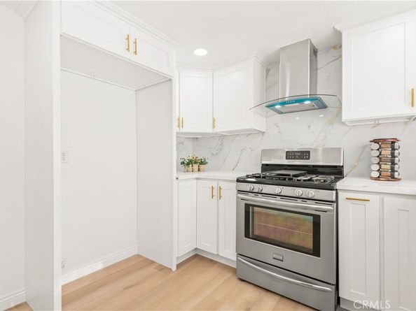 500 N Moore Avenue E, Monterey Park CA 91754