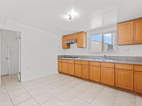 1525 Bromley, La Puente CA 91746