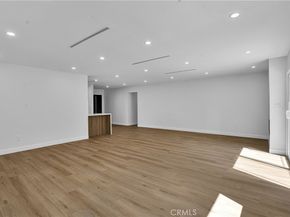 8120 Glade Avenue, Los Angeles CA 91304